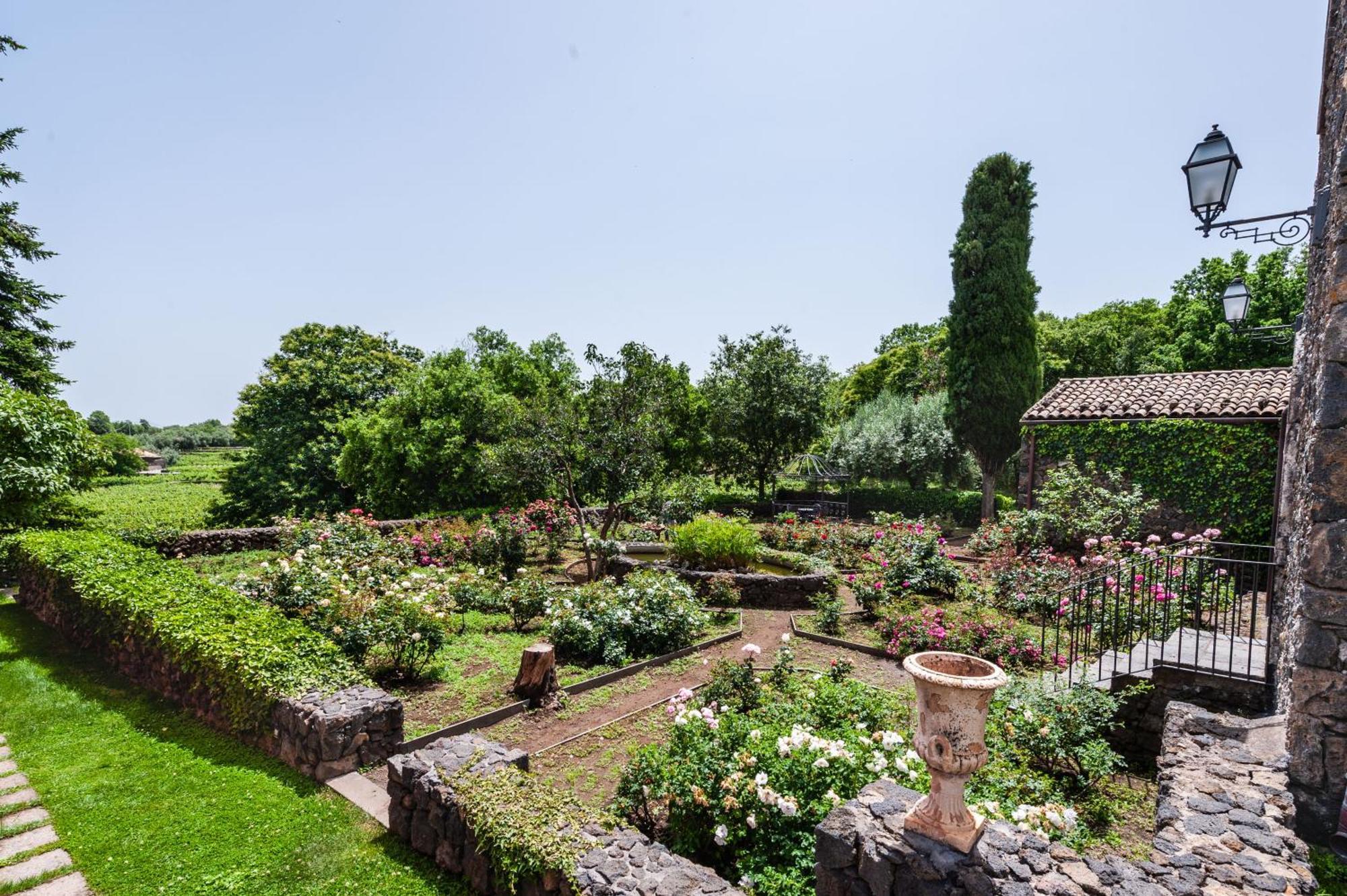 Terrazze Dell'Etna - Country Rooms And Apartments Randazzo Exterior photo